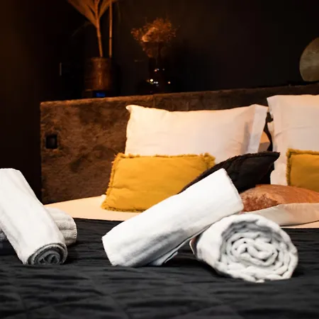 - Cinema Et Jacuzzi Shelby * Bordeaux