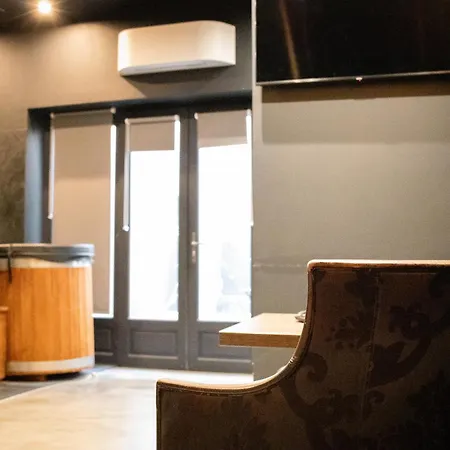 - Cinema Et Jacuzzi Shelby Lägenhet